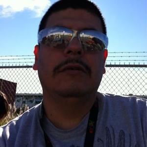 Meet your Posher, Levi